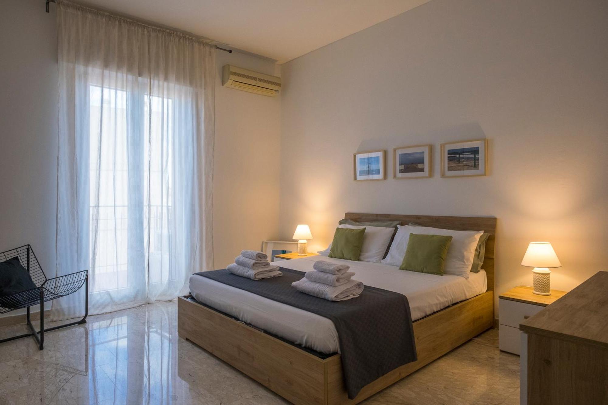 Caliph House 128 Apartment Bari Luaran gambar